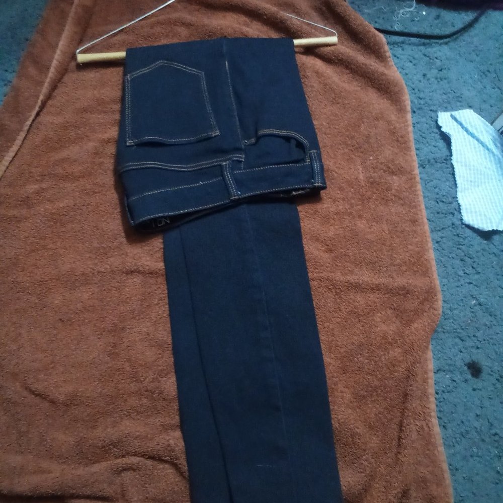 Jean  bundle - Picture 11 of 13